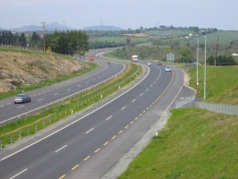 N11_road_south_of_Newtownmountkennedy