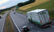 truck_and_car_on_highway