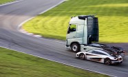 Volvo FH vs Koeningsegg One 1 , SPOON , Volvo Trucks