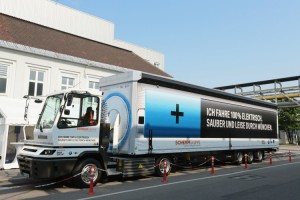 bmw-electric-truck-munich-1900x1200-04-750x500