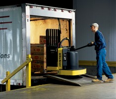 pallet_mover_loading_dock_1