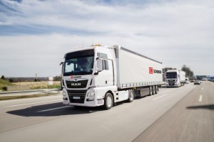 P_TGX_EOT_Platooning-DBSchenker_MAN-02