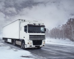 Trucks_Winter_White_Snow_453668_1280x1024