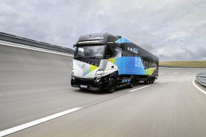 daimler_actros